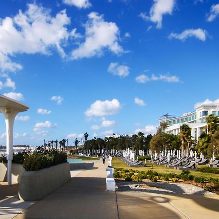 Phaedrus Living Seaview Luxury Flat Limnaria 153 Apartamento Pafos Exterior foto